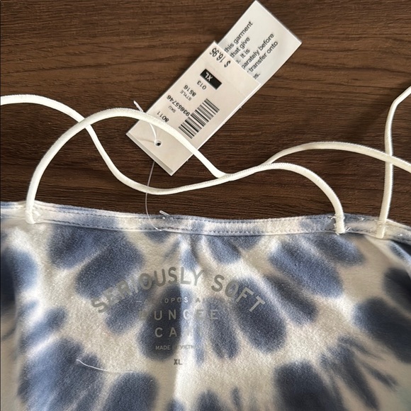 NWT Aeropostale Tie-Dye Spaghetti Strap Crop Top - Picture 5 of 5
